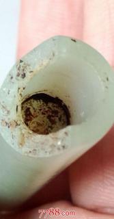 清末新疆和田青白玉籽料烟嘴一根 口有残