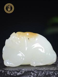 和田玉貔貅吊坠戴了真的不一样✨