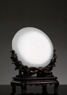 顶级和田玉什么样?